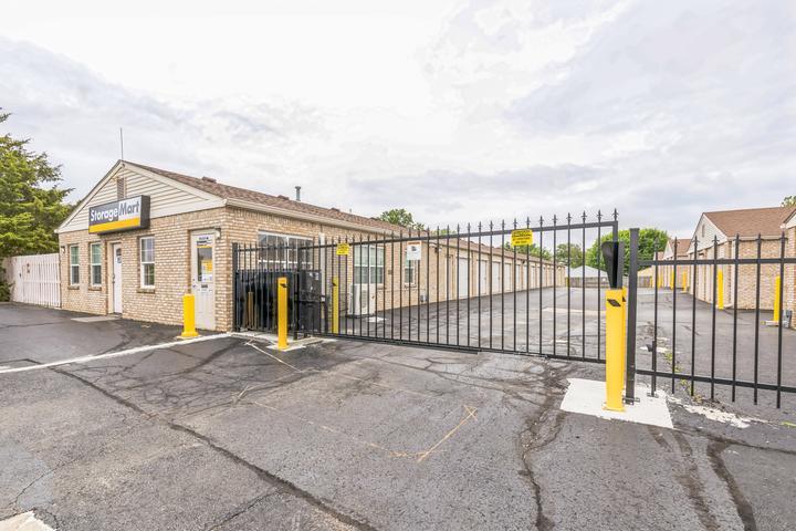 StorageMart at 994 S State Road 135 in Greenwood Indiana