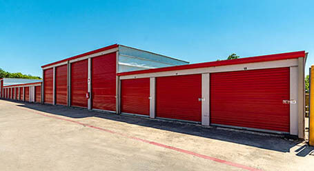 StorageMart on Braun Road in San Antonio Drive-Up Units