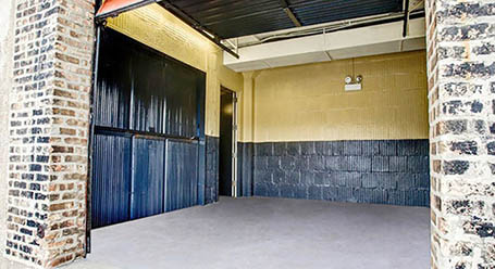 StorageMart on Cottage Grove in Chicago Loading Bay