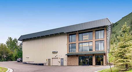 StorageMart on Highway 6 in Edwards Self Storage