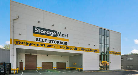 StorageMart on Knaves Beech Way in High Wycombe Self Storage
