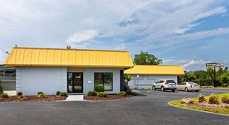 StorageMart on McGregor Blvd in Fort Myers Self Storage