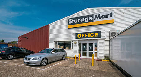 StorageMart near New Road in Newhaven self storage