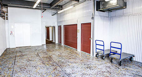 StorageMart on North-004 Route-59 in Elgin Loading Bay