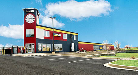 StorageMart on North Eola Road in Aurora Self Storage