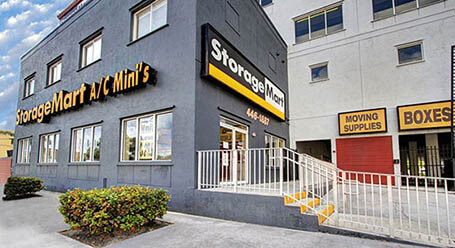 StorageMart on Northwest 7th street in Miami Self Storage