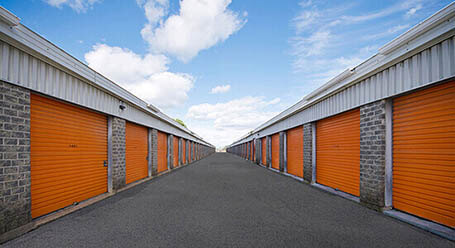StorageMart on Rue Galvani in Quebec Drive-Up Units