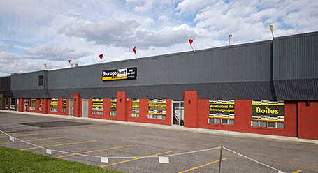 StorageMart on Rue Jacquard in Quebec City Self Storage