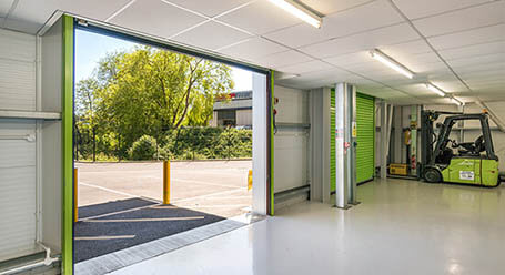 StorageMart on Vale Road in Tonbridge Loading Bay