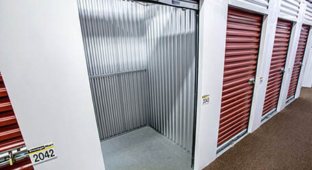 StorageMart on West 159th St in Orland Park Interior Unit
