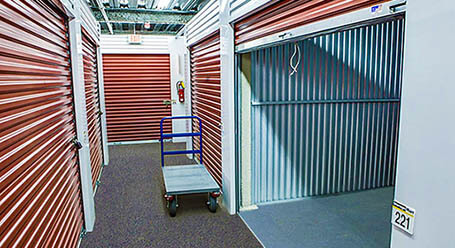 StorageMart on West North Ave in Lombard Climate Control