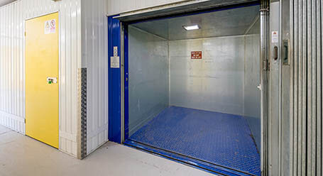 StorageMart on Willowbrook Road in Worthing lifts